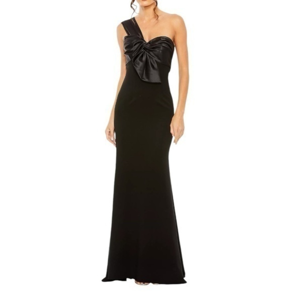 Mac‎ Duggal 49547 Half-Bow Bodice Trumpet Gown in Black Size 14 NWT